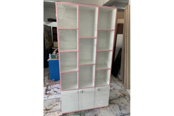 Thanh lý tủ mỹ phẩm trắng viền hồng giá rẻ