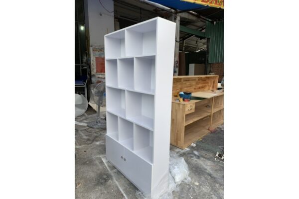 Thanh lý tủ đựng đồ cao cấp 01 Thanh lý tủ đựng đồ cao cấp 01