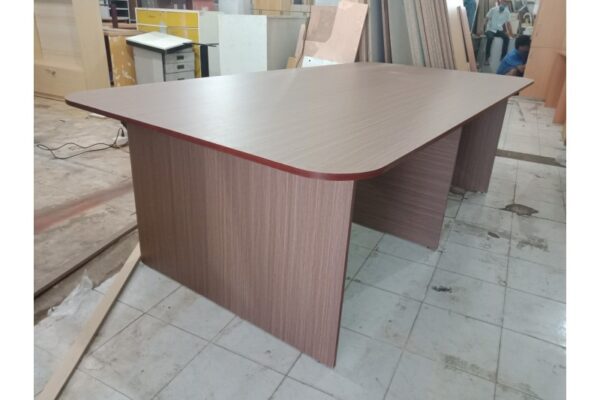 Thanh lý bàn họp 2m4 ván table cao cấp