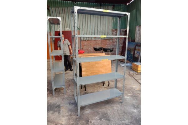 Thanh lý kệ sắt V lỗ Thanh lý kệ sắt V lỗ