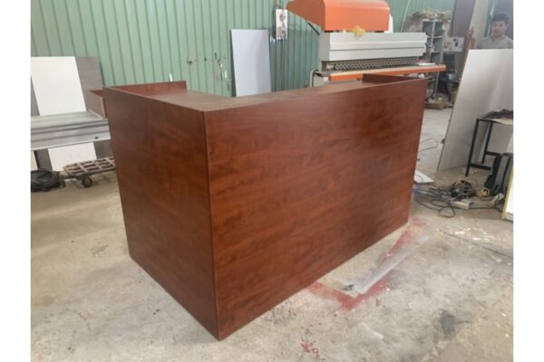 Thanh lý quầy cafe chữ L màu kem nâu Q41 Thanh lý quầy cafe chữ L màu kem nâu Q41