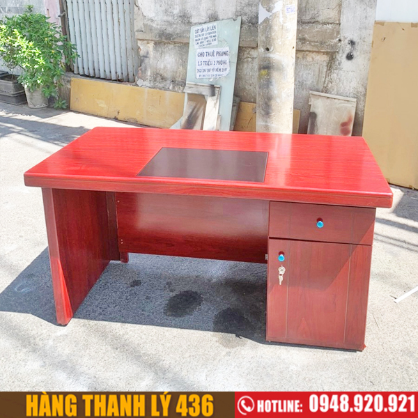 ban-giam-doc-cu-2-1 Thanh lý bàn giám đốc 1m4 liền hộc mới 99% (3 mẫu)