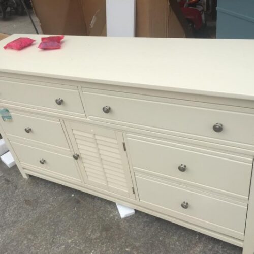 Thanh Lý Tủ Gỗ Xuất Khẩu Mới 100% T01