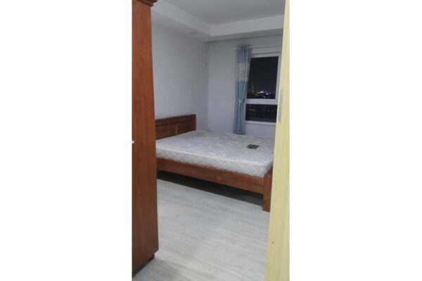 Thanh lý nệm lò xo cũ 1m6 giá rẻ Thanh lý nệm lò xo cũ 1m6 giá rẻ