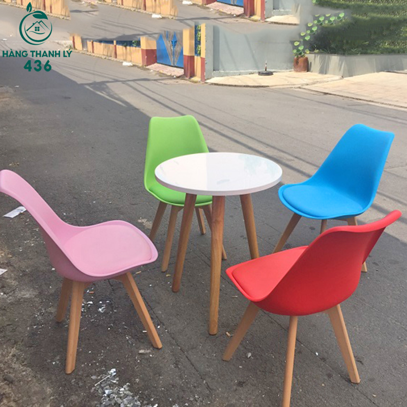 bo-ban-ghe-tra-sua-cu-2 50+ Mẫu Thanh Lý Bộ Bàn Ghế Trà Sữa Cũ Giá Rẻ Tại TPHCM