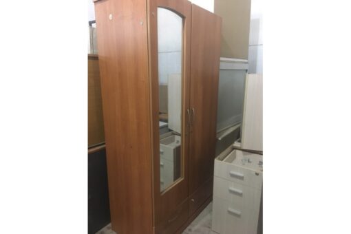 thanh lý tủ quần áo 2 cánh màu vàng
