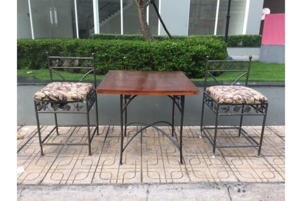 Thanh lý Bộ bàn 2 ghế uống trà lưng thấp cũ giá rẻ