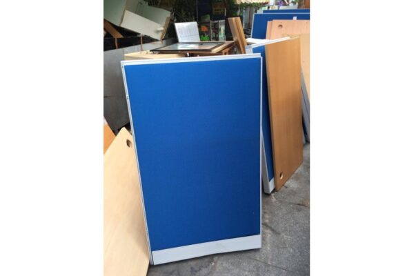 Thanh lý vách ngăn cũ