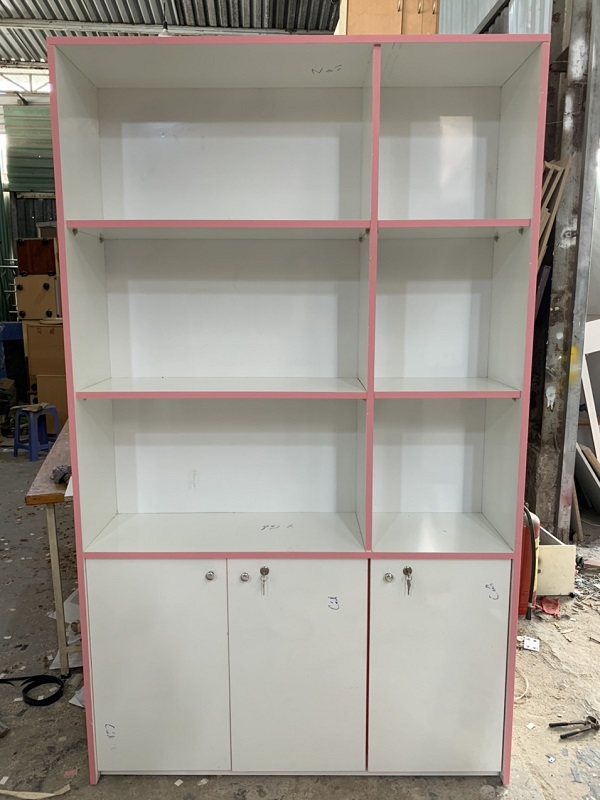 tu20trung20bay201m220x202m202tr5 Thanh lý tủ trưng bày 01 mới 99%