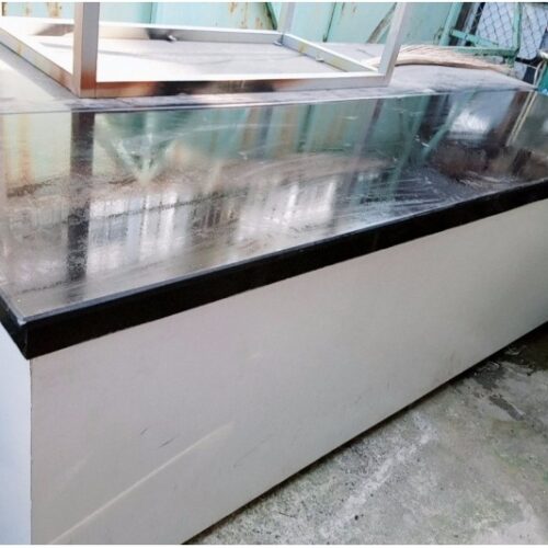 Thanh lý quầy thẳng alu mặt đá cũ