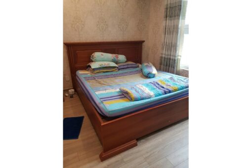 Thanh lý giường gỗ 1m8 Hoàng Anh Gia Lai cao cấp