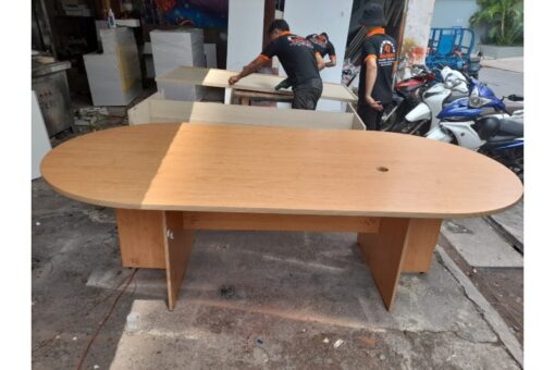 Thanh lý bàn họp cũ oval cũ M28