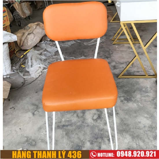 Ghế dựa nhỏ màu cam - Nhựa số 9