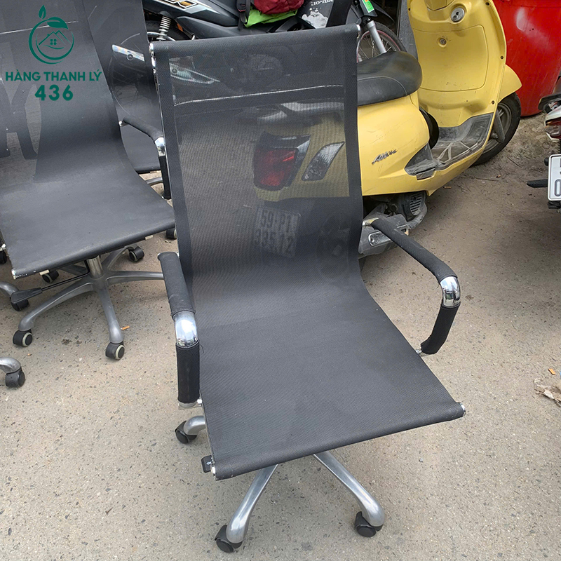 thanh-ly-ghe-truong-phong-chan-xoay-lung-luoi-cao-moi-2-2 Ghế Xoay Văn Phòng Cũ Lưng Dài Lưới Màu Đen