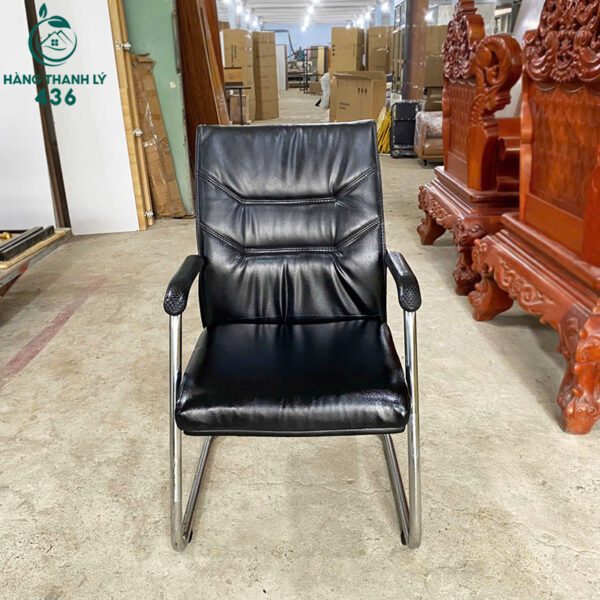 ghe chan quy boc da mau den cu 4