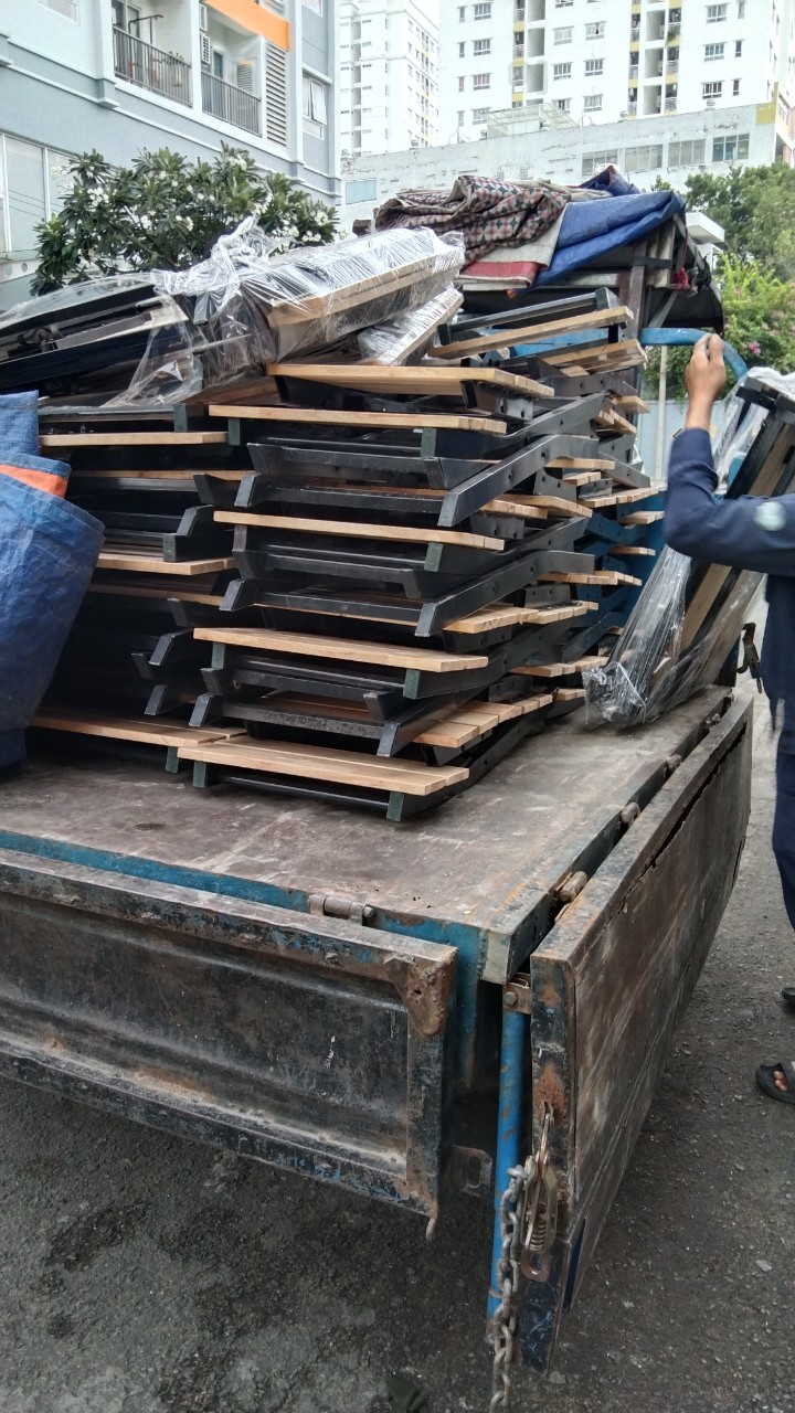 z3742163141928_2ed38341ffb5b52eefc634cf28447f96 Giao Hàng Đều Đặn Xuyên Mùa Mưa Bão