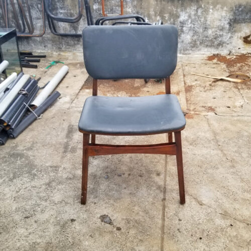 ghe cafe boc da simili