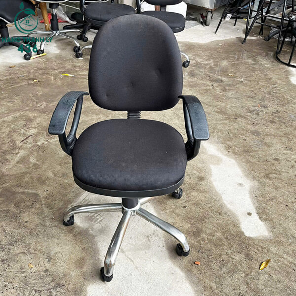 ghe-xoay-van-phong-don-gian-cu-gia-re (2) ghe xoay van phong don gian cu gia re 2