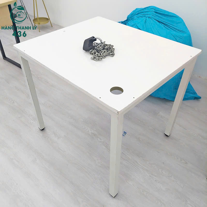 Bàn làm việc mini chân sắt cũ (nhiều mẫu) ban-lam-viec-mini-chan-sat-cu-nhieu-mau Bàn làm việc mini chân sắt cũ (nhiều mẫu)