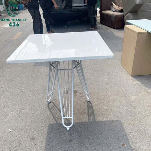 ban cafe cu mat da mau trang chan sat 2