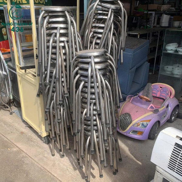 ghe don inox 4 chan moi 90 1