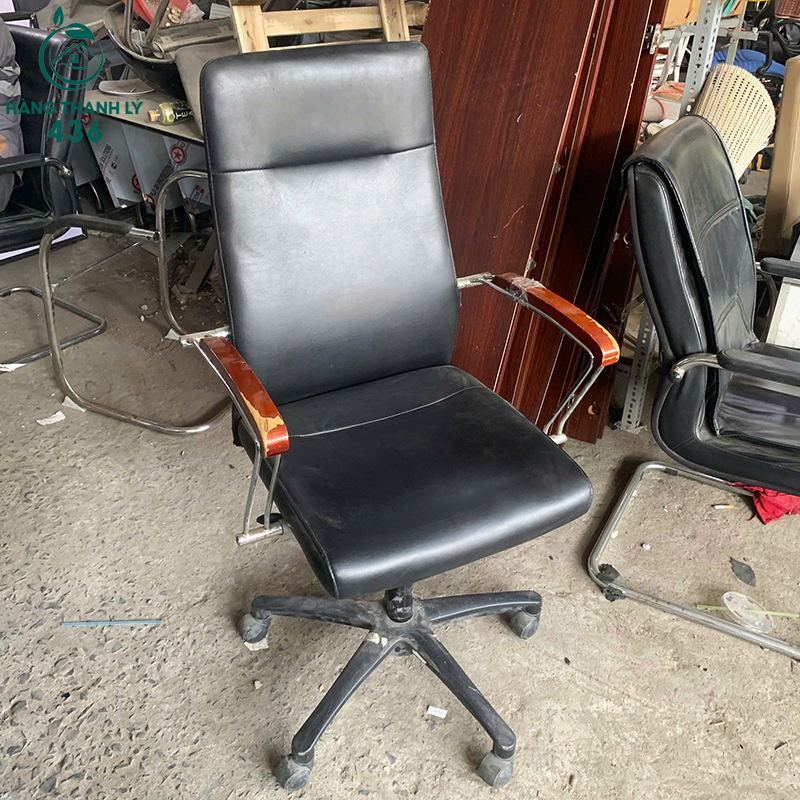 Ghế Làm Việc Cũ Tay Vịn Ốp Gỗ Đẳng Cấp 6 ghe xoay lung luoi nem vai nau cu 1