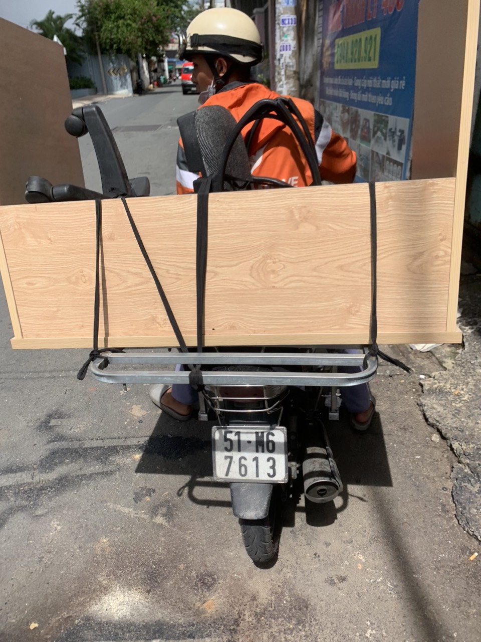 Tăng Cường Đội Ngũ Giao Hàng Đi Khắp TPHCM Noi-that-cu-thanh-ly-gia-re-10 Tăng Cường Đội Ngũ Giao Hàng Đi Khắp TPHCM