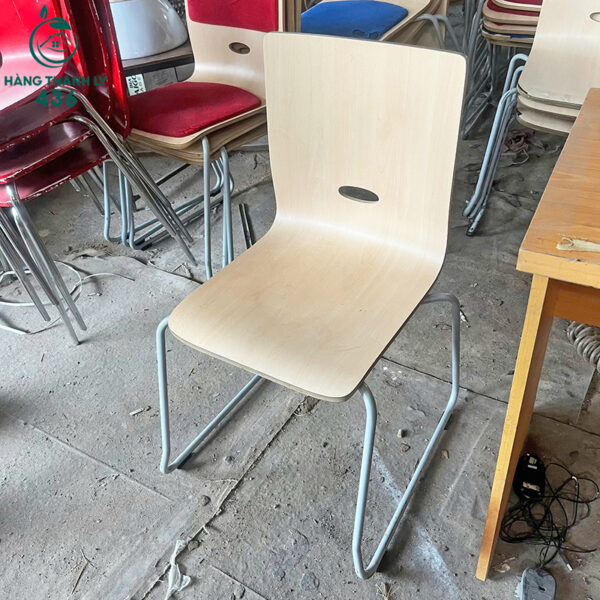 thanh ly ghe hoc sinh chan sat cu co tua lung 1