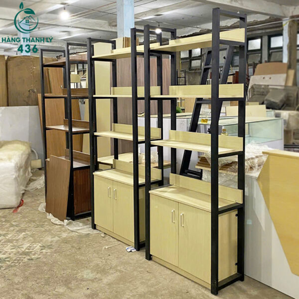 thanh ly ke trung bay khung sat 1