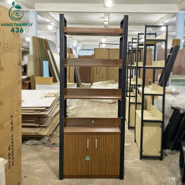 thanh ly ke trung bay khung sat 6