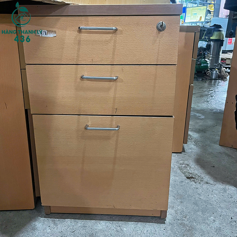 Tủ Cabin 3 Ngăn Kéo Cũ Giá Rẻ (Nhiều Mẫu) tu-cabin-3-ngan-keo-cu-gia-re-nhieu-mau-1-2 Tủ Cabin 3 Ngăn Kéo Cũ Giá Rẻ (Nhiều Mẫu)