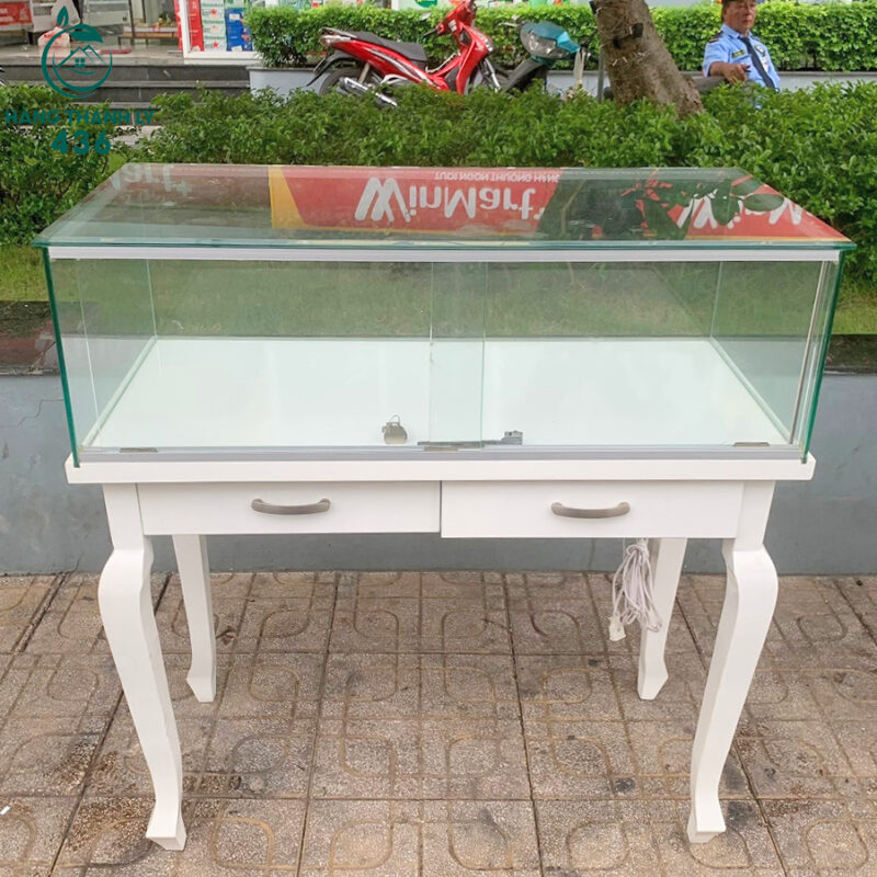 Tủ Kính Trưng Bày Trang Sức Cũ Dài 1m tu-trung-bay-cu-800x800 Tủ Kính Trưng Bày Trang Sức Cũ Dài 1m
