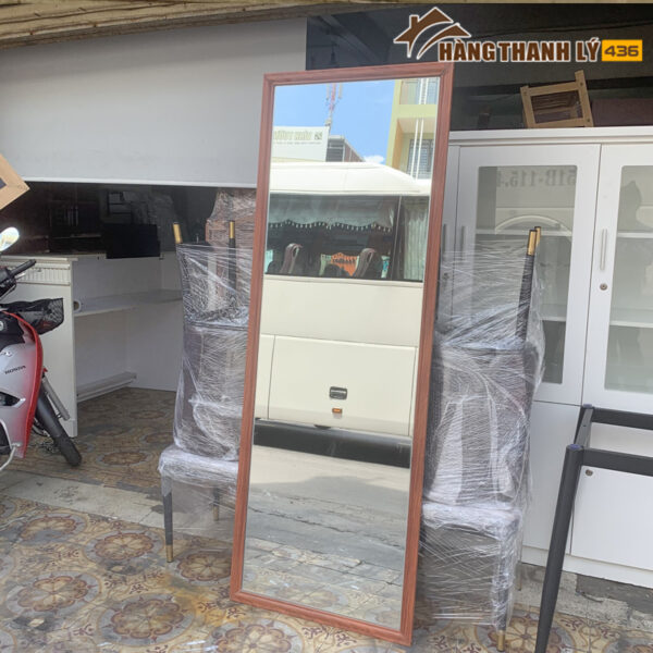 Guong-khung-go-1m8 Guong khung go 1m8