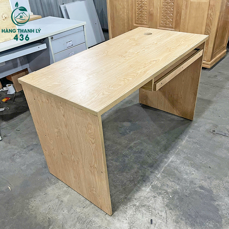 Bàn Làm Việc Cũ 1M2x60CM Có Ngăn Kéo Mới 95% ban-lam-viec-cu-1m2x60cm-co-ngan-keo-moi-95-1 Bàn Làm Việc Cũ 1M2x60CM Có Ngăn Kéo Mới 95%