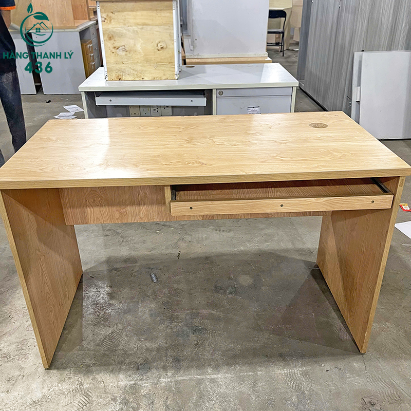 Bàn Làm Việc Cũ 1M2x60CM Có Ngăn Kéo Mới 95% ban-lam-viec-cu-1m2x60cm-co-ngan-keo-moi-95-2 Bàn Làm Việc Cũ 1M2x60CM Có Ngăn Kéo Mới 95%