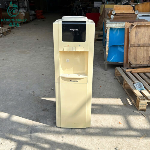 cay nuoc nong lanh kangaroo trang cu nhieu mau 10