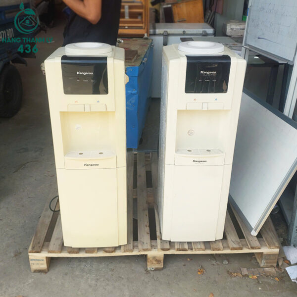 cay nuoc nong lanh kangaroo trang cu nhieu mau 5