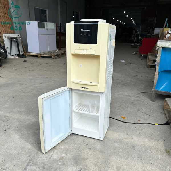 cay nuoc nong lanh kangaroo trang cu nhieu mau 8