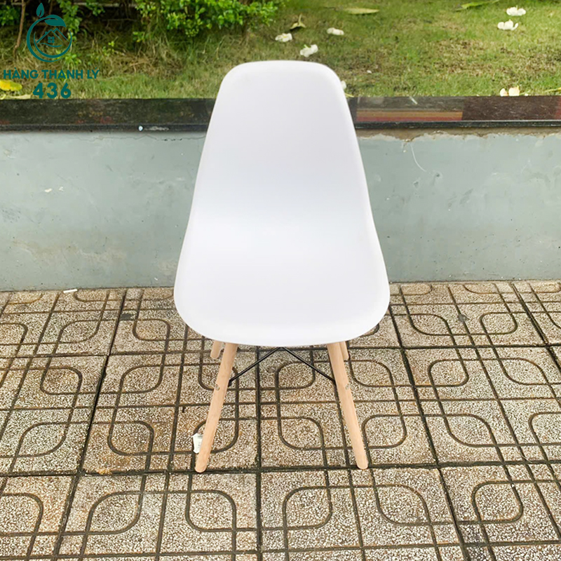 ghe-cafe-cu-1-1 Ghế cafe Eames cũ nhiều màu