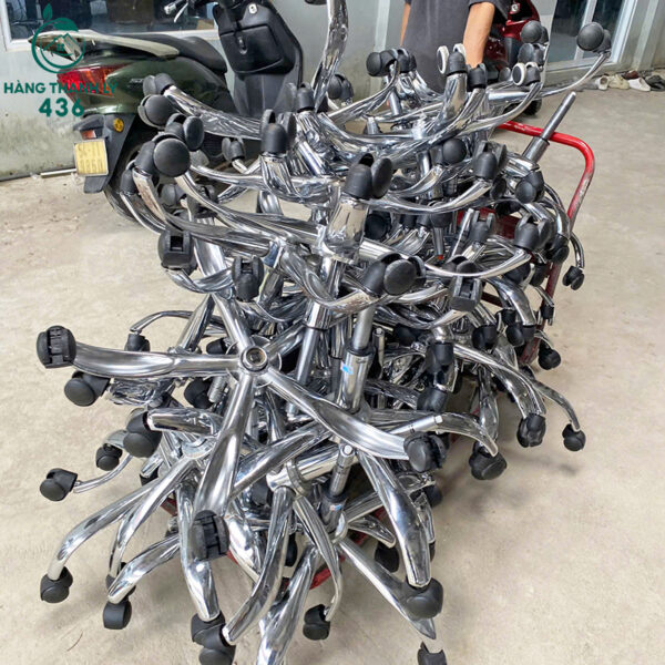 phu kien ghe xoay cu gia re 1