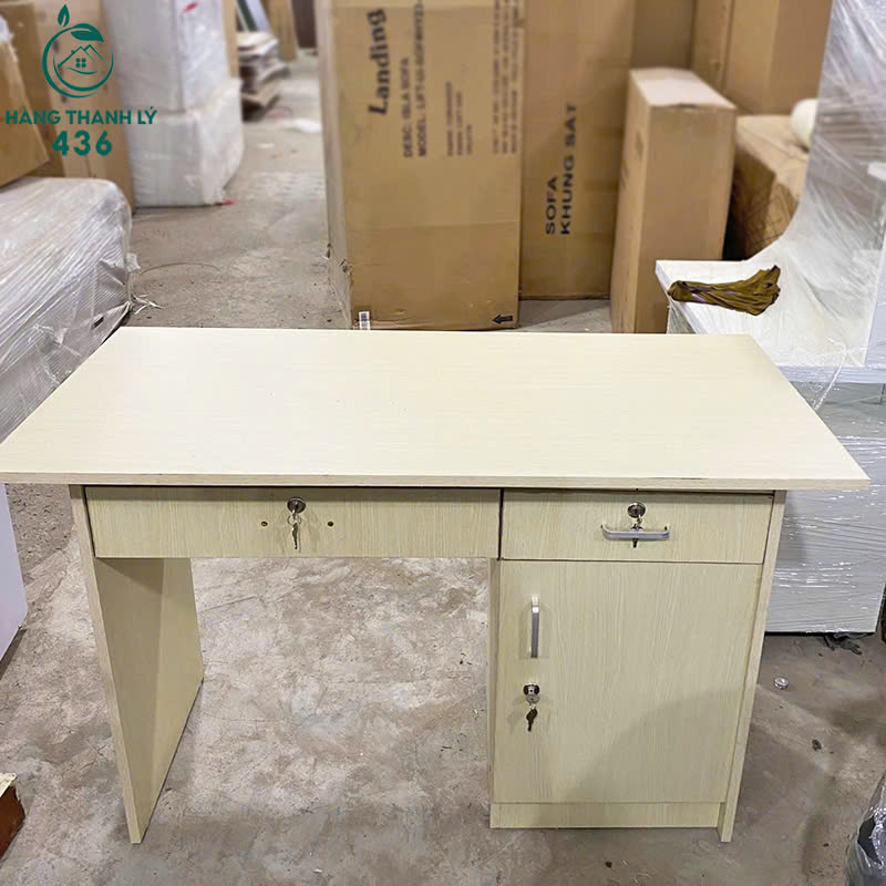 Thanh Lý Bàn Làm Việc 1M2 Giá Rẻ Mới 99% (Nhiều Màu) thanh-ly-ban-lam-viec-1m2-gia-re-moi-99-nhieu-mau-1 Thanh Lý Bàn Làm Việc 1M2 Giá Rẻ Mới 99% (Nhiều Màu)