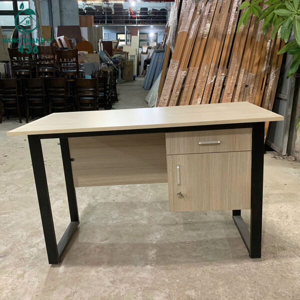 thanh ly ban lam viec chan sat u 2 hoc 1m2x60cm moi 99 nhieu mau 6