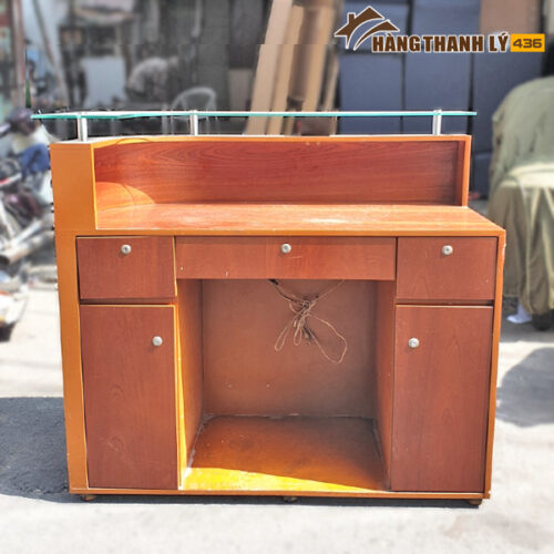 Quầy Lễ Tân Gỗ Cũ 1M1 Hiện Đại 4 thanh ly quay cu 2
