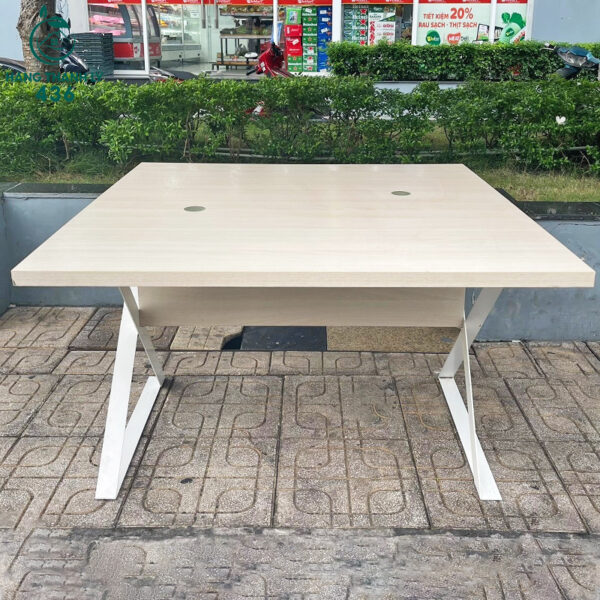 ban-lam-viec-cu-7 ban lam viec cu 7