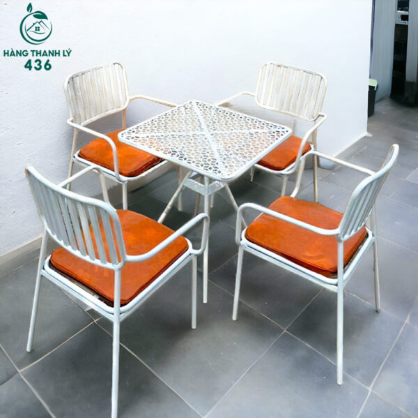 Thanh ly bo ban cafe Thanh ly bo ban cafe 1