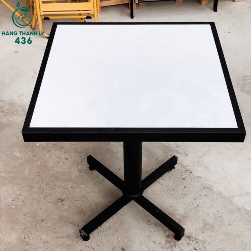ban-bar-mat-vuong-cu-500x500 Thanh Lý Ghế Quầy Bar Cafe Mới 99% Giá Hấp Dẫn