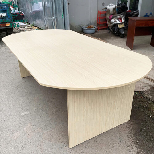 Bàn Họp Cũ Oval Cũ 2M4x1M2 Rộng Rãi Ngồi Được 8 Người