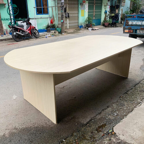 Bàn Họp Cũ Oval Cũ 2M4x1M2 Rộng Rãi Ngồi Được 8 Người