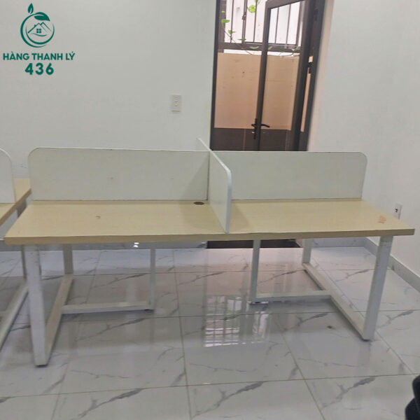 ban lam viec cum 4 ngan cu 2mx1m 1