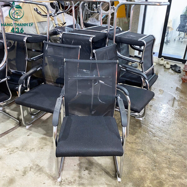 ghe van phong cu chan quy lung luoi thap 3